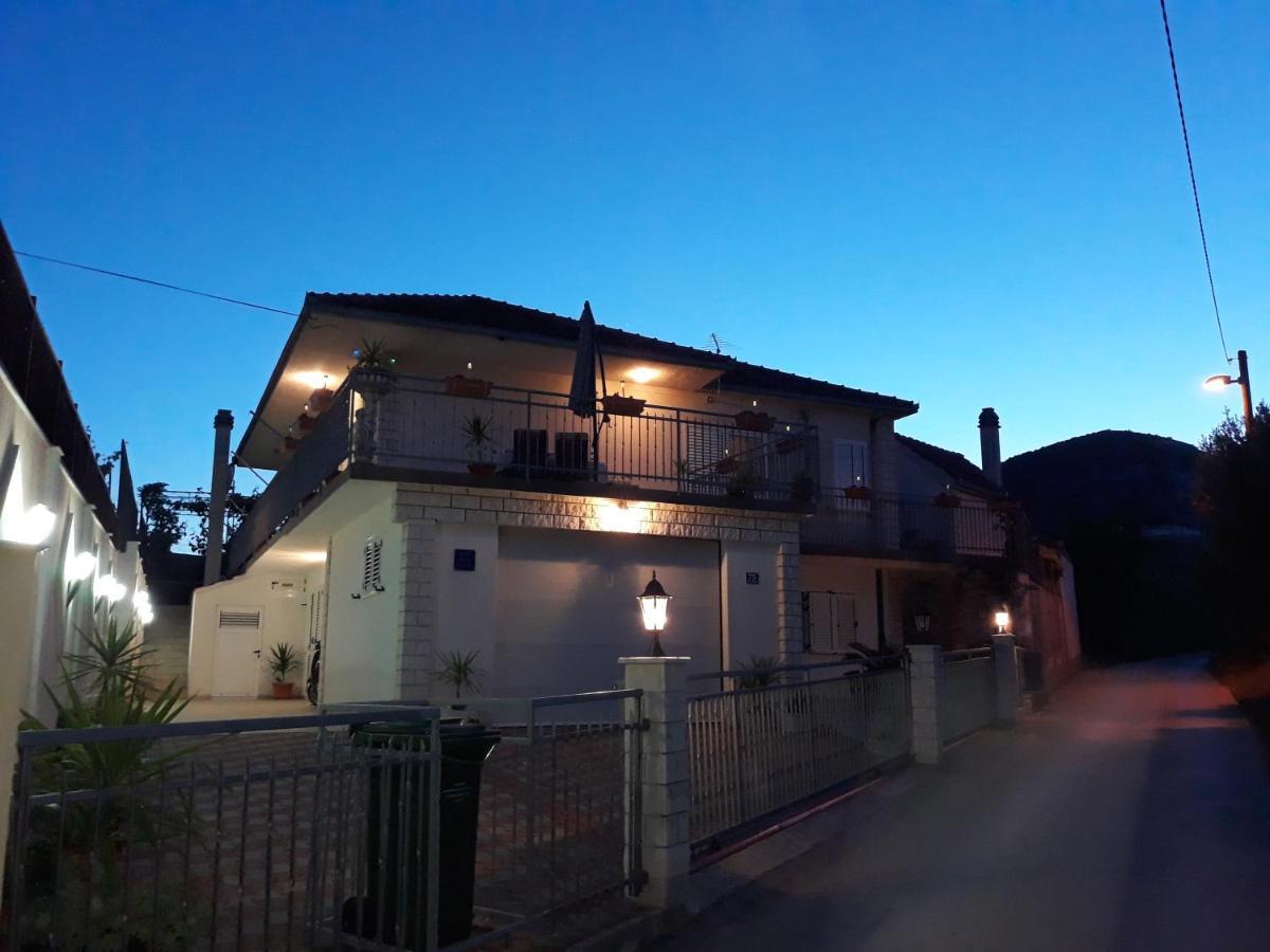 Quality Vila "Comfort" Trogir Exterior foto