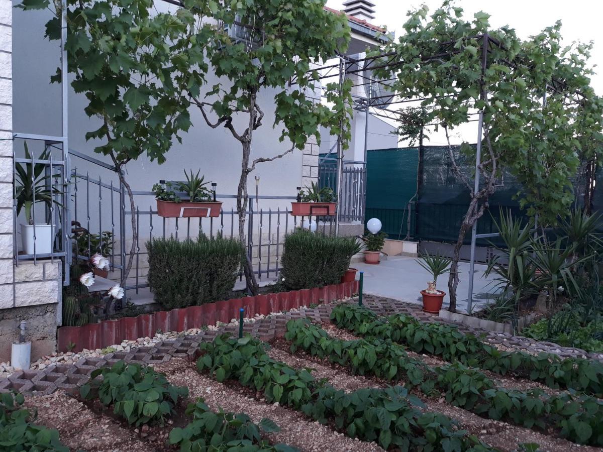 Quality Vila "Comfort" Trogir Exterior foto